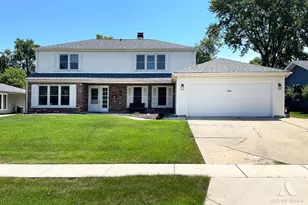 1415 Churchill Rd, Schaumburg, IL 60195 - Photo 1