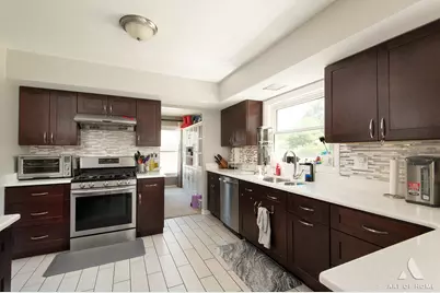 1415 Churchill Road, Schaumburg, IL 60195 - Photo 9