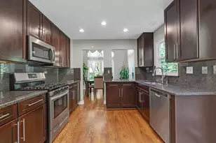 585 Marseilles Cir, Buffalo Grove, IL 60089 - Photo 7