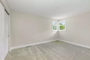 619 Dartmoor Dr, Crystal Lake, IL 60014 - Photo 19