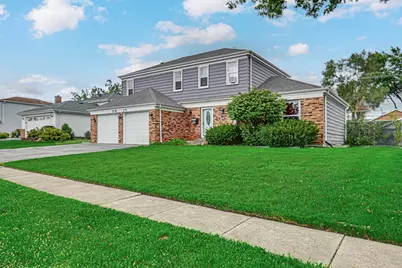 2913 Greenwood Road, Hazel Crest, IL 60429 - Photo 3