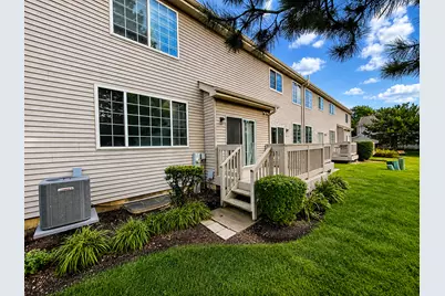 2028 Cypress Court, Glendale Heights, IL 60139 - Photo 17