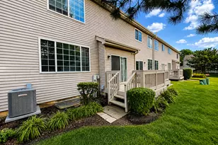 2028 Cypress Ct, Glendale Heights, IL 60139 - Photo 17