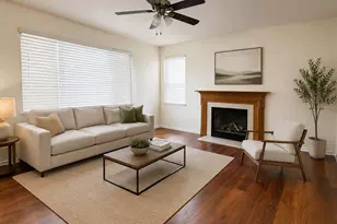 2028 Cypress Ct, Glendale Heights, IL 60139 - Photo 5