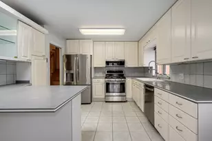 9414 Ozanam Ave, Morton Grove, IL 60053 - Photo 7