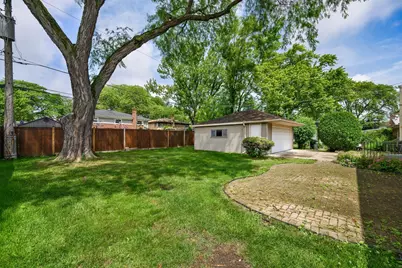 9414 Ozanam Avenue, Morton Grove, IL 60053 - Photo 21