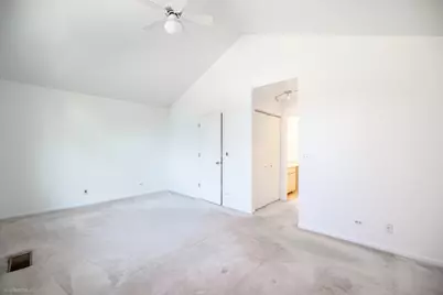 625 Sutton Court, Wheeling, IL 60090 - Photo 21
