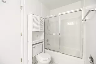 625 Sutton Ct, Wheeling, IL 60090 - Photo 25