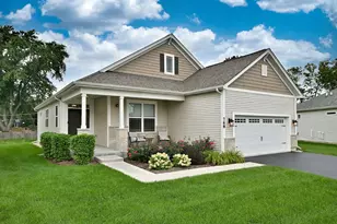768 Eagle Ct., Addison, IL 60101 - Photo 3