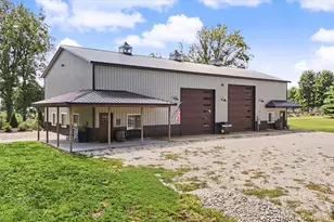 652 E Summer St, Paxton, IL 60957 - Photo 5