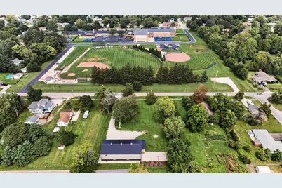 652 E Summer Street, Paxton, IL 60957 - Photo 47