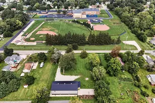 652 E Summer St, Paxton, IL 60957 - Photo 47