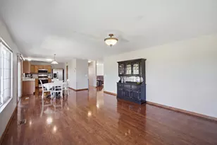 13138 Bucksburn Ln, Beach Park, IL 60083 - Photo 11