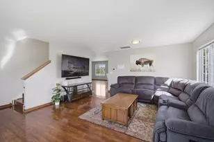 13138 Bucksburn Ln, Beach Park, IL 60083 - Photo 3