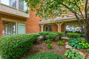 50 N Bokelman St, Roselle, IL 60172 - Photo 33
