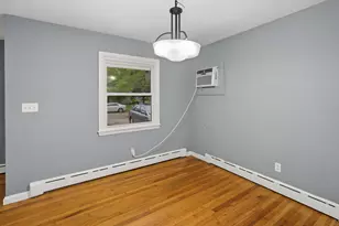 1608 Normandy Dr, Champaign, IL 61821 - Photo 5