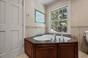 251 Oakland Dr, Highland Park, IL 60035 - Photo 21