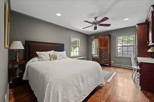 251 Oakland Dr, Highland Park, IL 60035 - Photo 23