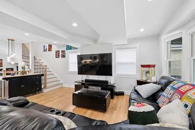 5150 N Moody Avenue, Chicago, IL 60630 - Photo 3