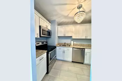 4343 N Clarendon Avenue #1212, Chicago, IL 60613 - Photo 7
