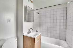 12908 S Wallace St, Chicago, IL 60628 - Photo 11
