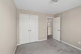 4618 Copper Ridge Rd, Champaign, IL 61822 - Photo 29