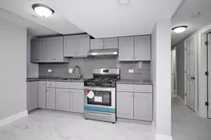 6322 N Francisco Ave, Chicago, IL 60659 - Photo 3