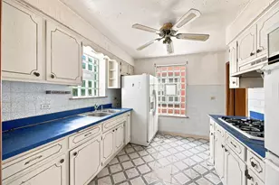9310 S Vanderpoel Ave, Chicago, IL 60643 - Photo 7