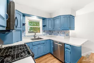 932 Longmeadow Dr, Geneva, IL 60134 - Photo 5