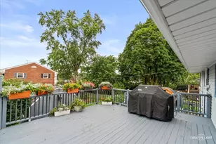 932 Longmeadow Dr, Geneva, IL 60134 - Photo 13
