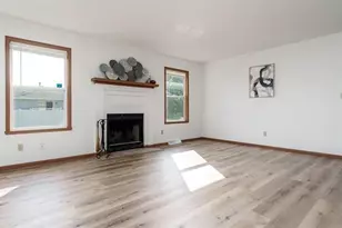 14723 Hunters Way, South Beloit, IL 61080 - Photo 7