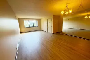 1472 Carol Ct, Palatine, IL 60074 - Photo 9