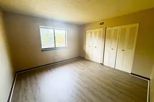 1472 Carol Ct, Palatine, IL 60074 - Photo 3