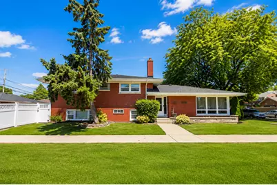 10158 S Talman Avenue, Chicago, IL 60655 - Photo 3