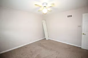 10158 S Talman Ave, Chicago, IL 60655 - Photo 17