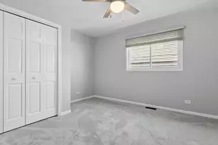 10633 S Whipple St, Chicago, IL 60655 - Photo 21