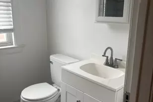 5904 N Fairfield Ave, Chicago, IL 60659 - Photo 9