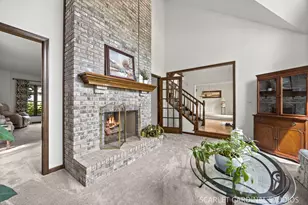 849 S River Rd, Naperville, IL 60540 - Photo 5
