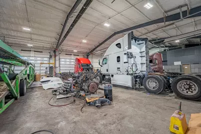 14742 E Il Route 64 Route, Rochelle, IL 61068 - Photo 11