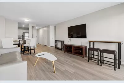 [Address not provided], Chicago, IL 60614 - Photo 3