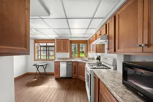6413 Oak Forest Ave, Tinley Park, IL 60477 - Photo 11