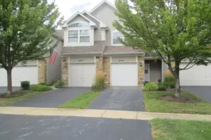 989 Mesa Dr, Lake in the Hills, IL 60156 - Photo 1