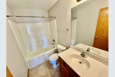 384 Horizon Lane, Dekalb, IL 60115 - Photo 11
