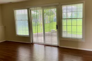 840 Heather Ln, Hoffman Estates, IL 60169 - Photo 9
