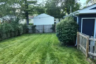 390 E Diane Dr, Buffalo Grove, IL 60089 - Photo 5