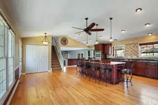 181 Mistwood Ln, North Aurora, IL 60542 - Photo 7