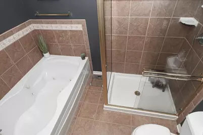 44 Lakebreeze Court, Lake Zurich, IL 60047 - Photo 17