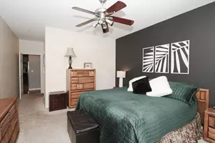 44 Lakebreeze Ct, Lake Zurich, IL 60047 - Photo 15