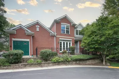 44 Lakebreeze Court, Lake Zurich, IL 60047 - Photo 1