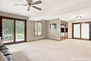 6424 McCullom Lake Rd, Wonder Lake, IL 60097 - Photo 9